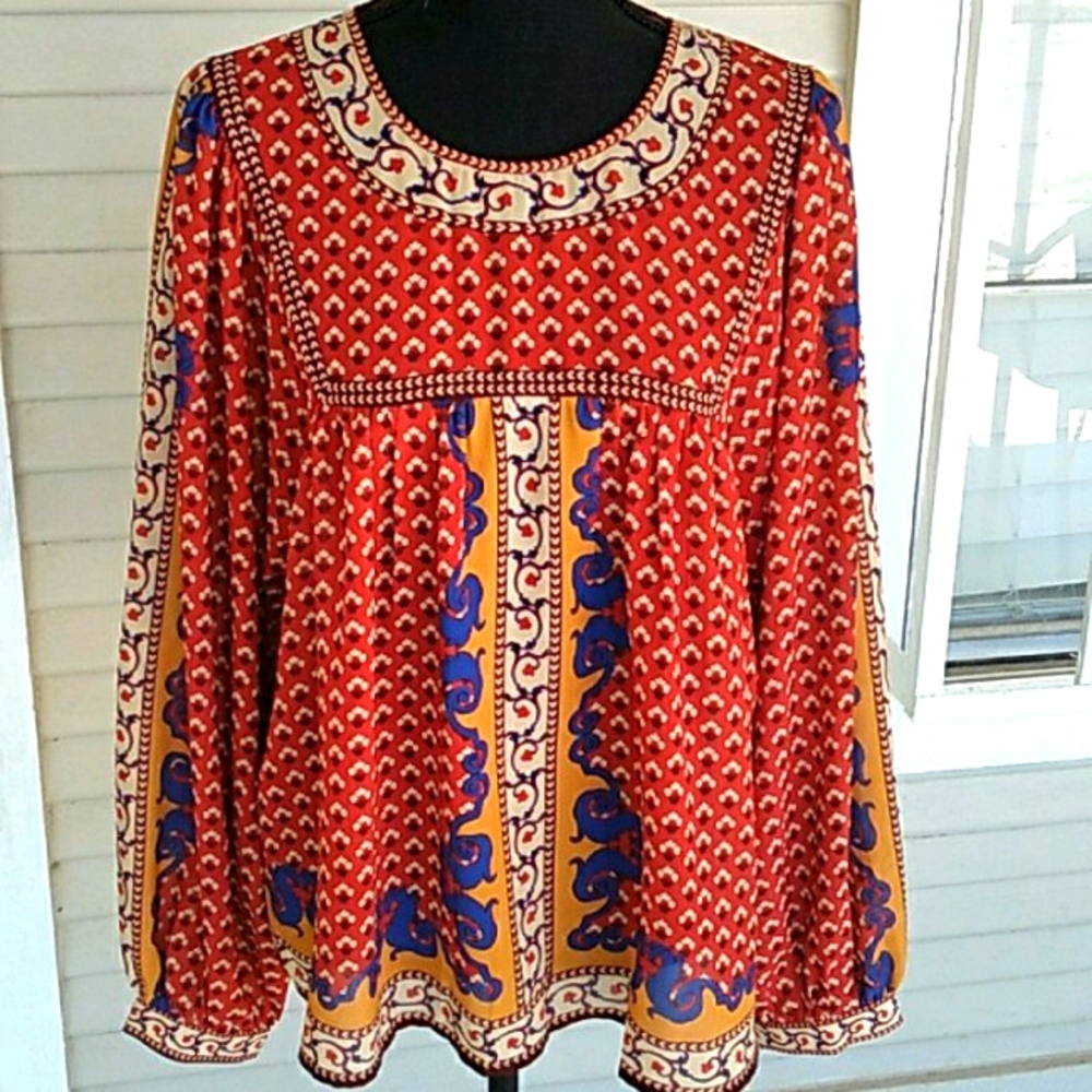 Flying Tomato top